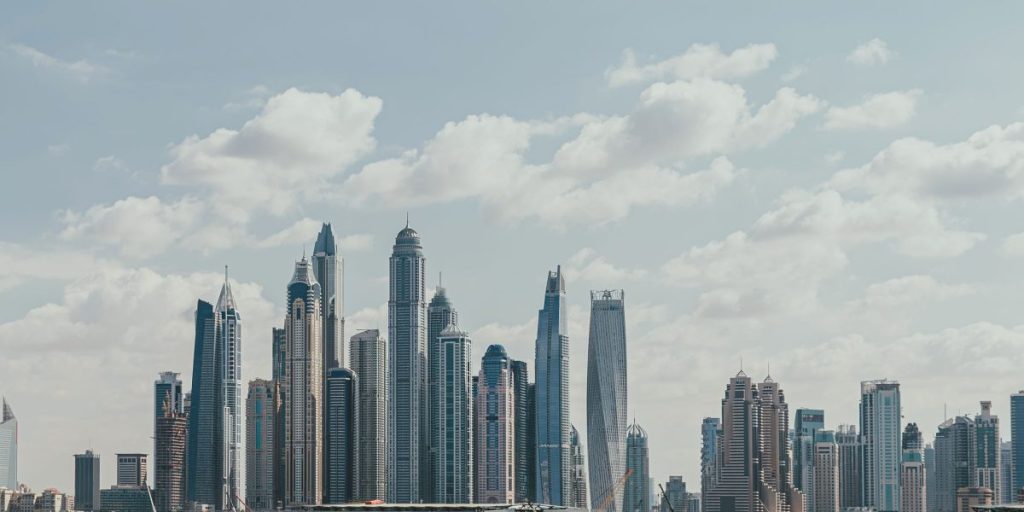 This quick guide explains how to choose the right studio flat to rent in Dubai in 2026, covering who benefits most from studios, neighbourhood choices, costs, v...