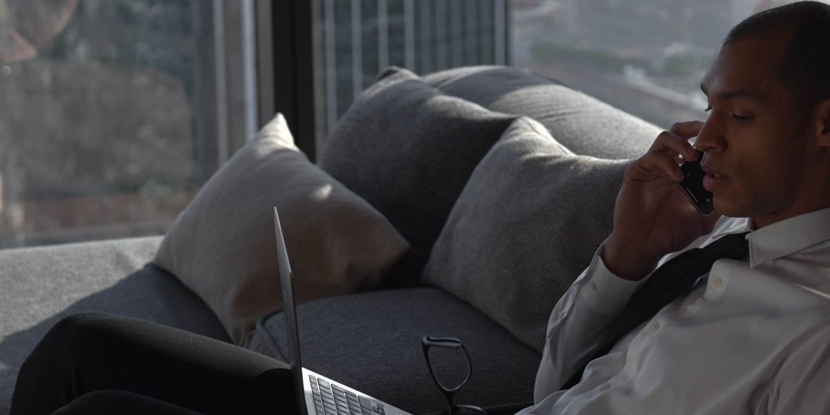 A well-designed studio can comfortably accommodate work and relaxation for a modern professional.