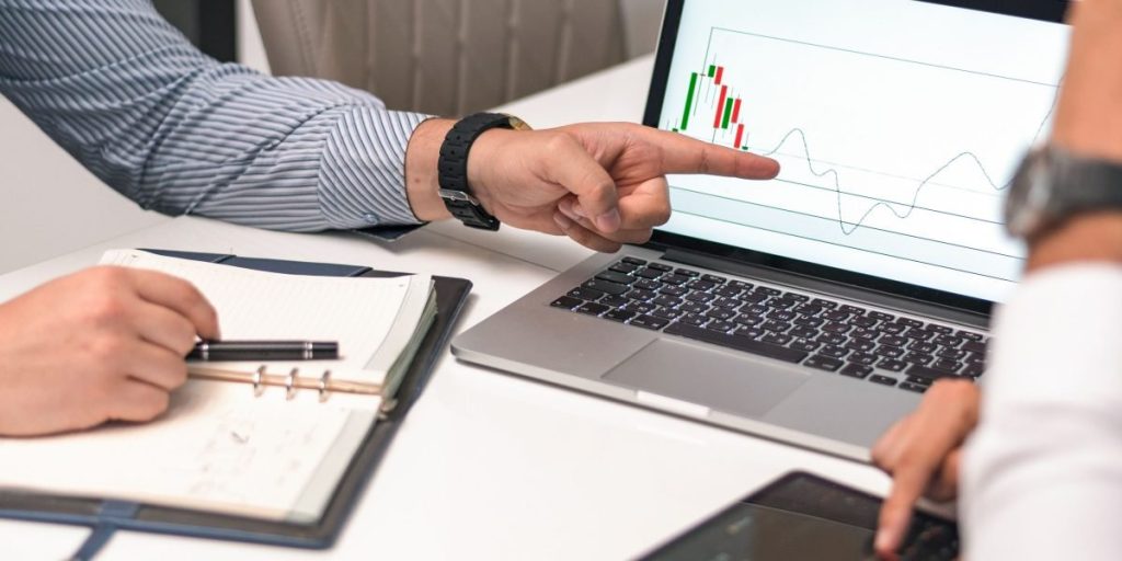 Dubai's 2026 property market is active and opportunity-rich, but success for investors requires integrated financial analysis and planning rather than isolated...